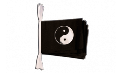 Fahnenkette Ying und Yang schwarz - 15 x 22 cm