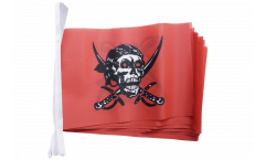 Fahnenkette Pirat auf rotem Tuch - 15 x 22 cm